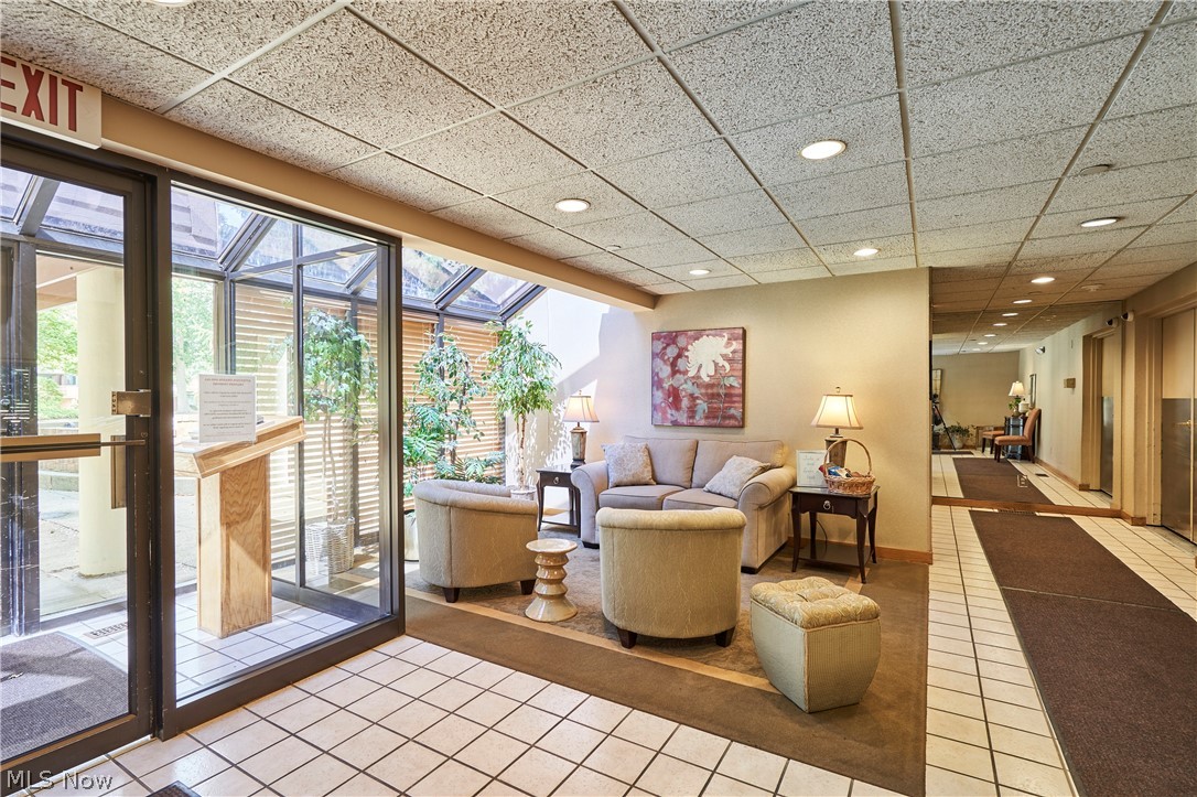 160 Fox Hollow Drive Mayfield Heights OH 44124