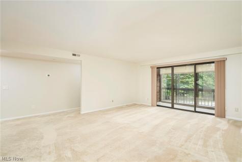 160 Fox Hollow Drive Mayfield Heights OH 44124