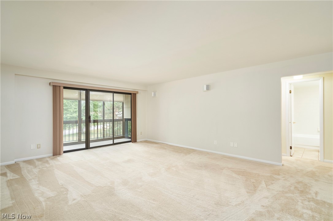 160 Fox Hollow Drive Mayfield Heights OH 44124