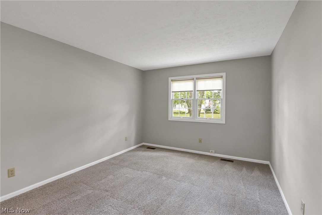 1335 Old Mill Path Broadview Heights OH 44147