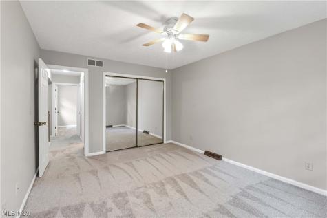 1335 Old Mill Path Broadview Heights OH 44147