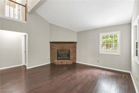 1335 Old Mill Path Broadview Heights OH 44147