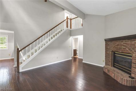1335 Old Mill Path Broadview Heights OH 44147