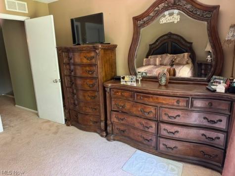 796 Pipes Court Sagamore Hills OH 44067