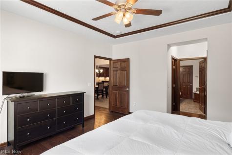 556 Hyannis Port Circle Avon Lake OH 44012