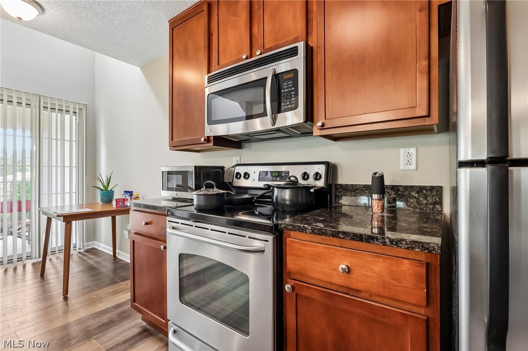 240 Fox Hollow Drive Mayfield Heights OH 44124