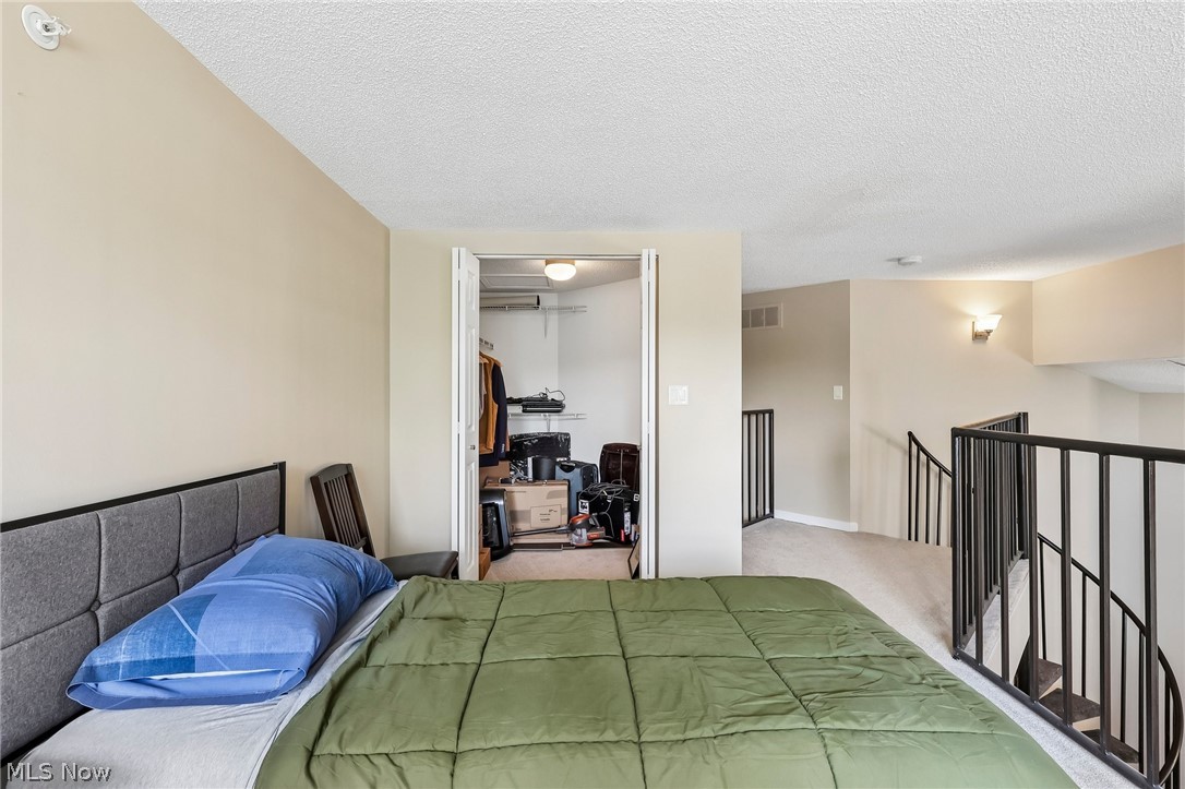 240 Fox Hollow Drive Mayfield Heights OH 44124