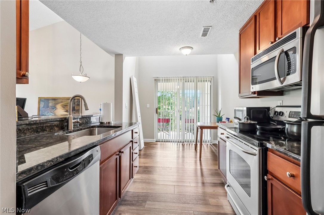 240 Fox Hollow Drive Mayfield Heights OH 44124