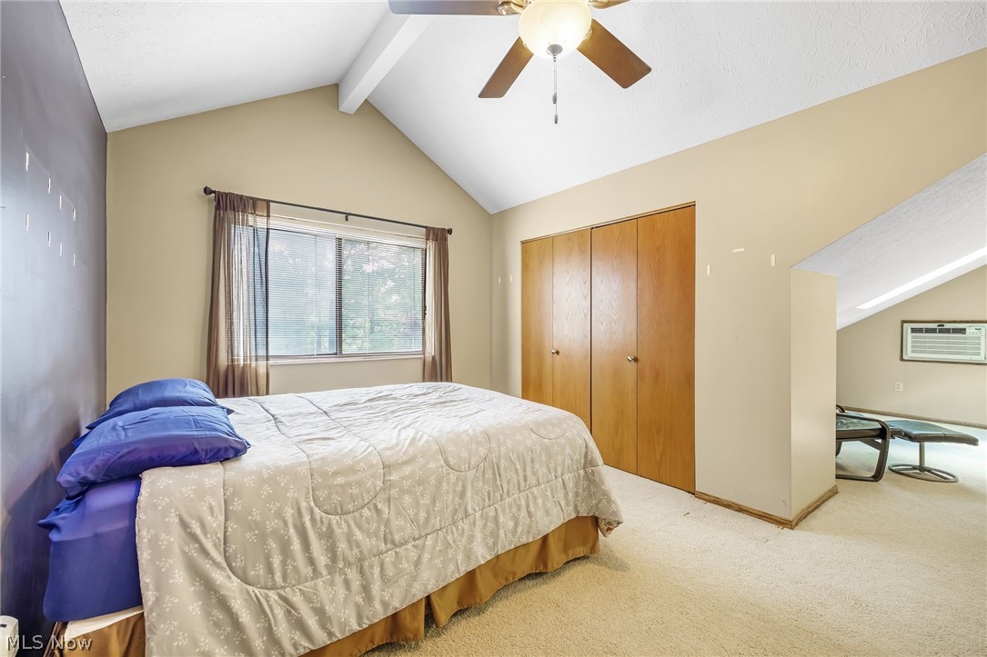 593 Meredith Lane Cuyahoga Falls OH 44223