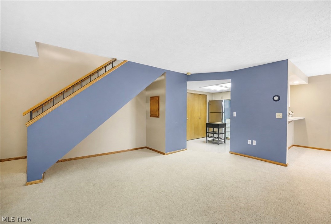 593 Meredith Lane Cuyahoga Falls OH 44223
