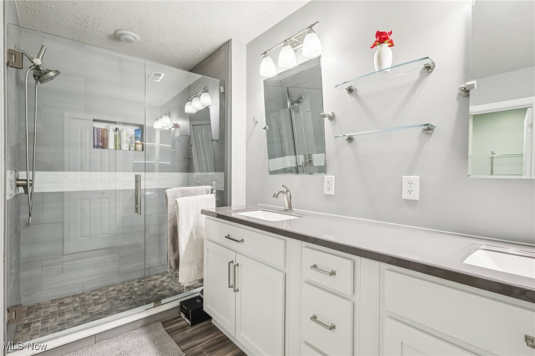 361 E Legend Court Highland Heights OH 44143