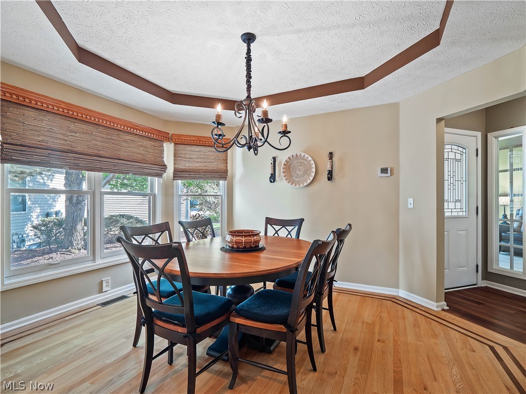 2842 Wyndgate Court Westlake OH 44145