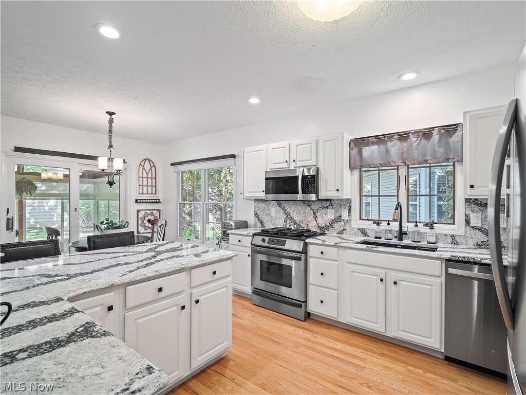 2842 Wyndgate Court Westlake OH 44145