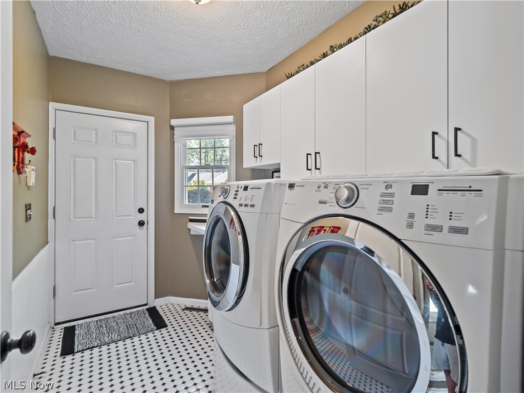 2842 Wyndgate Court Westlake OH 44145