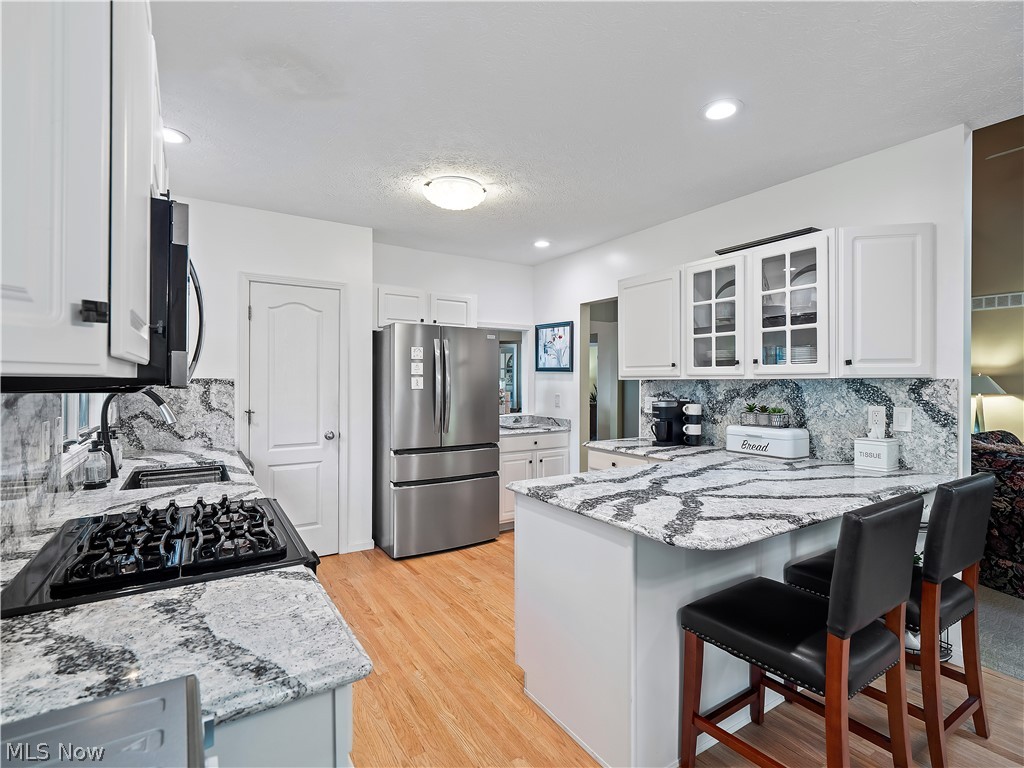 2842 Wyndgate Court Westlake OH 44145