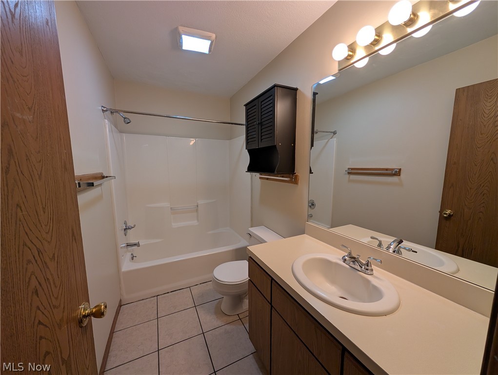 1517 Whitehall Boulevard Kent OH 44240
