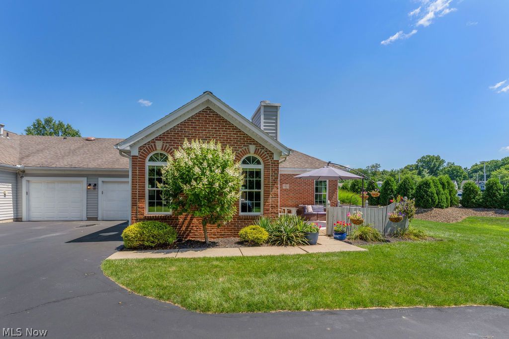 50 Stratford Green Drive Canfield OH 44406