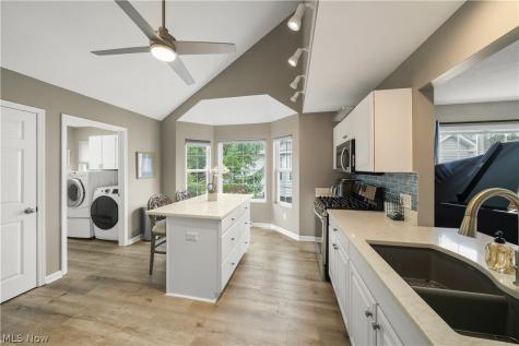 340 Blair Circle Aurora OH 44202
