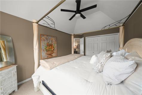 340 Blair Circle Aurora OH 44202