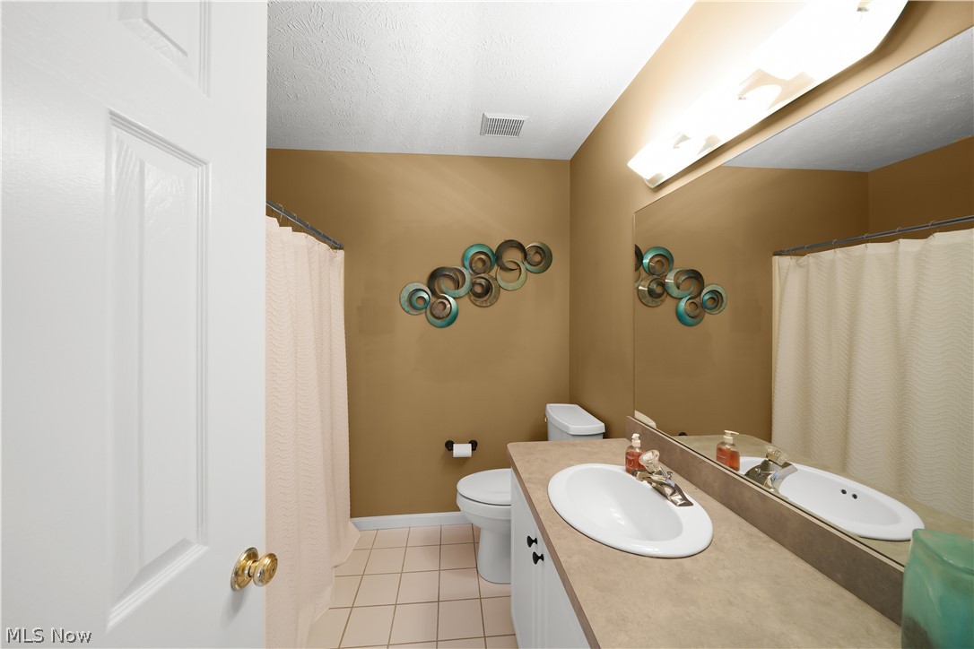 340 Blair Circle Aurora OH 44202