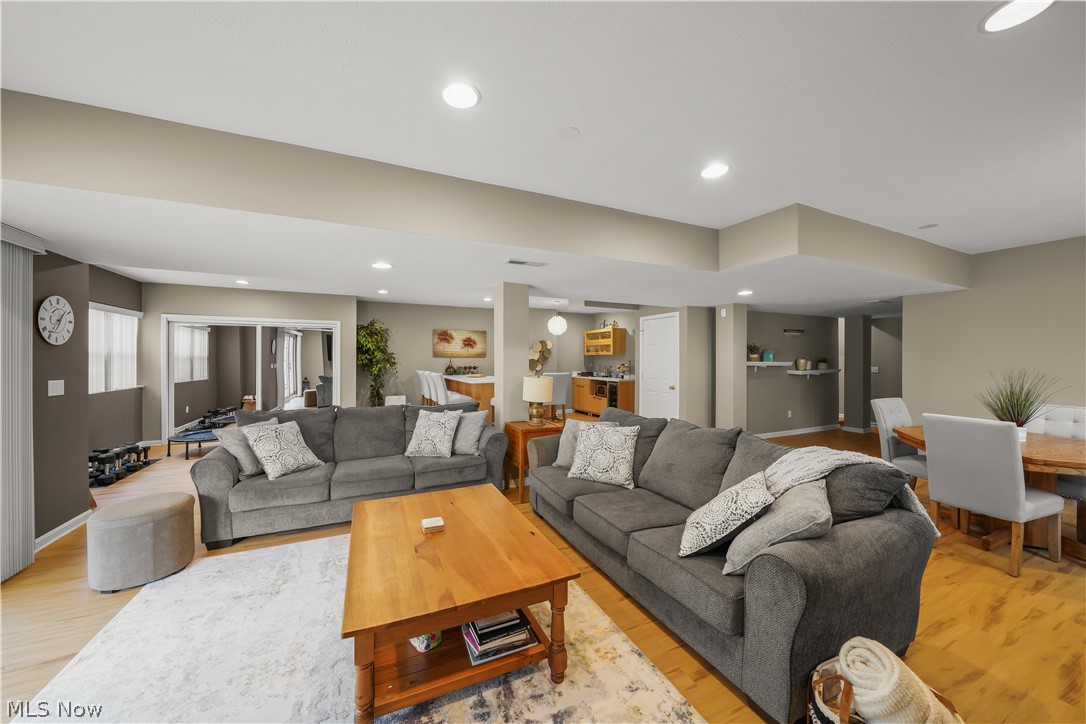 340 Blair Circle Aurora OH 44202