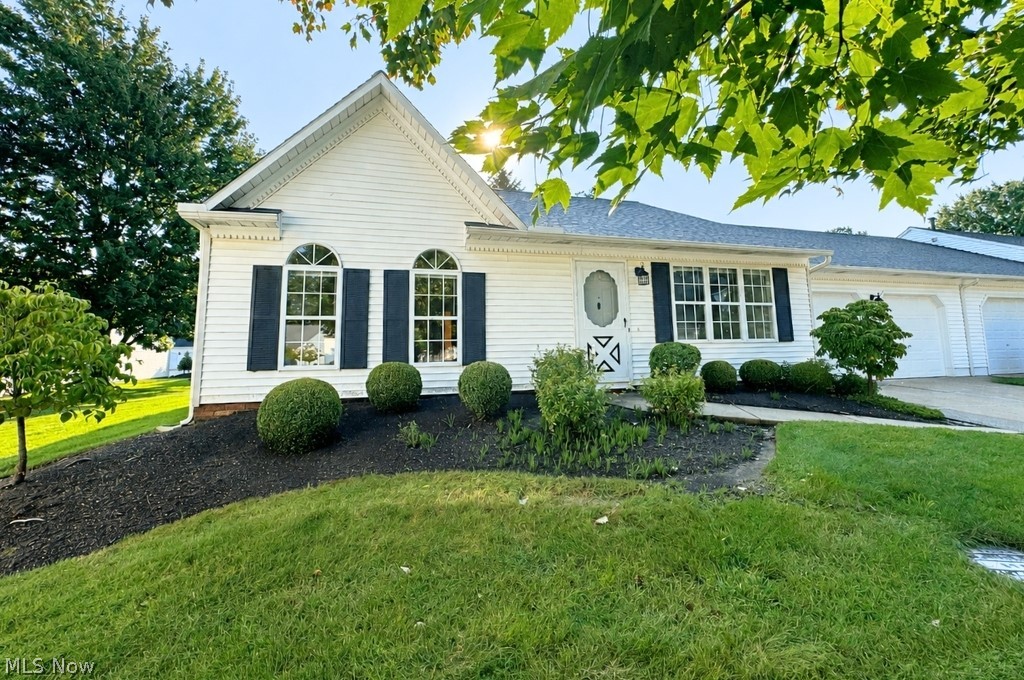 335 Chesapeake Cove Painesville OH 44077