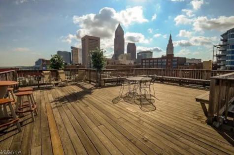 1133 W 9th Street Cleveland OH 44113