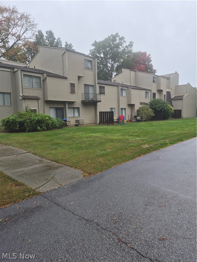 38285 North Lane Willoughby OH 44094