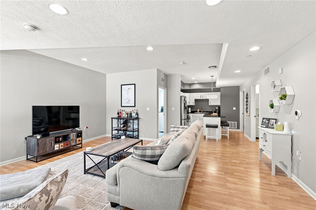 7427 Battery Park Boulevard Cleveland OH 44102
