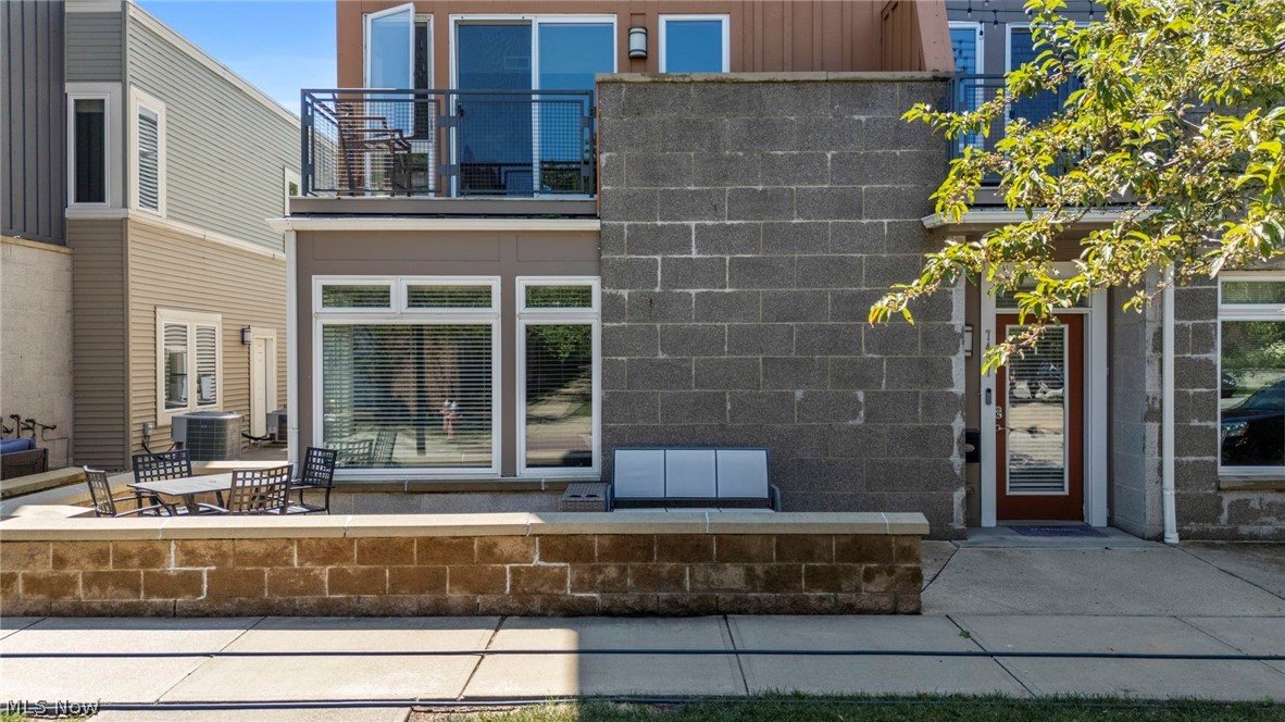 7427 Battery Park Boulevard Cleveland OH 44102