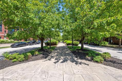 7427 Battery Park Boulevard Cleveland OH 44102