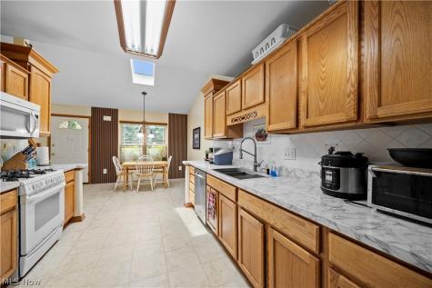 807 Timberlake Trail Drive Brunswick OH 44212