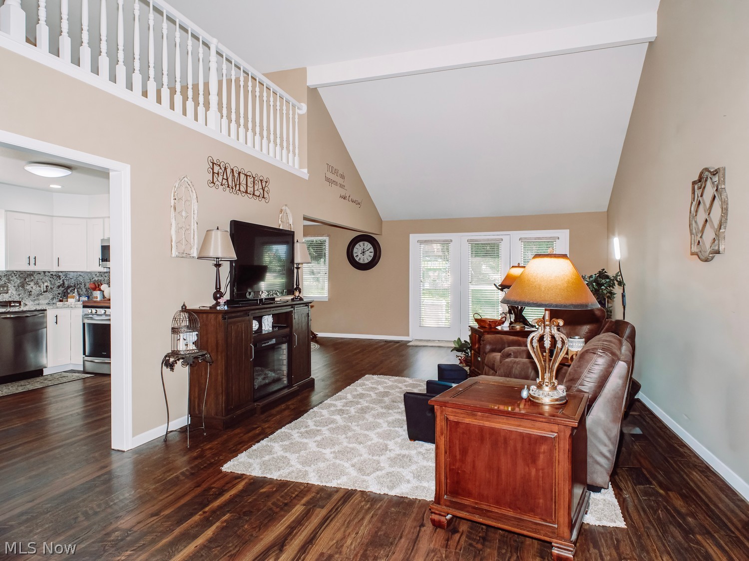 812 Woodfield Court Youngstown OH 44512
