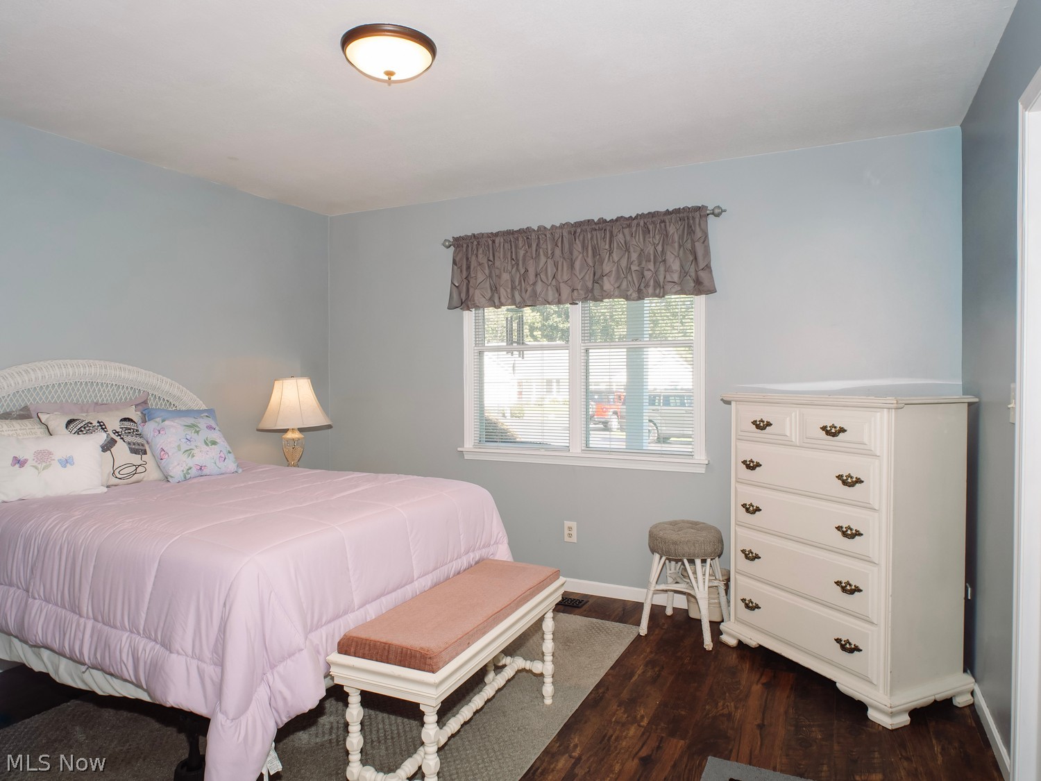 812 Woodfield Court Youngstown OH 44512