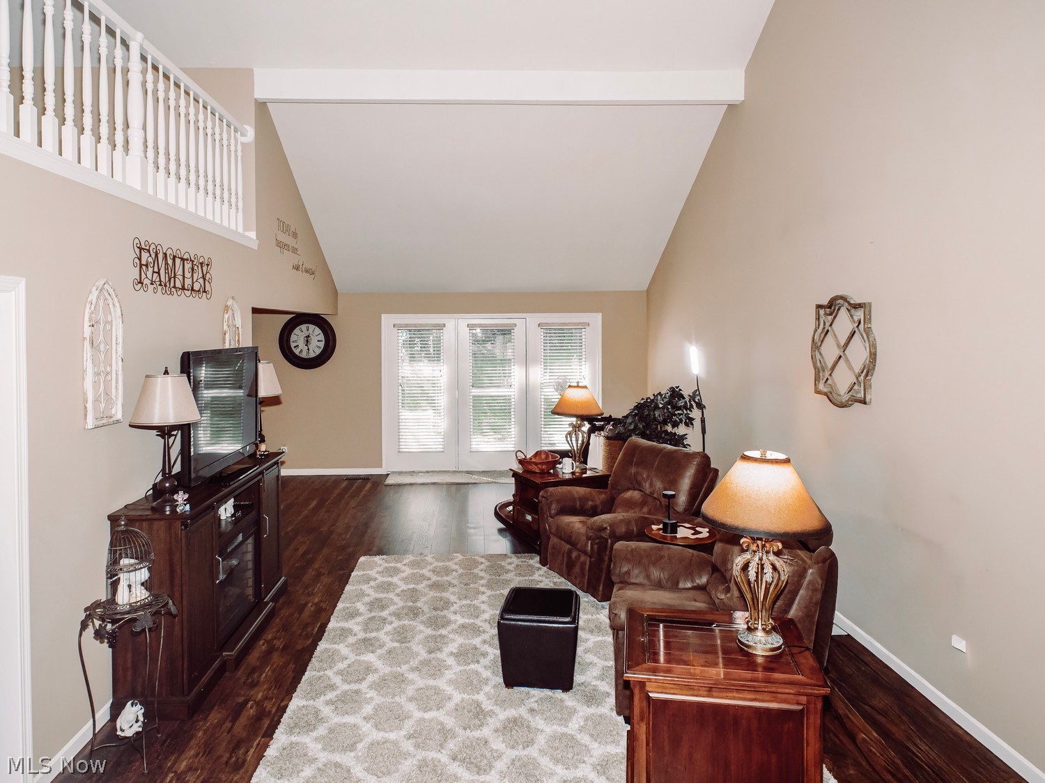 812 Woodfield Court Youngstown OH 44512