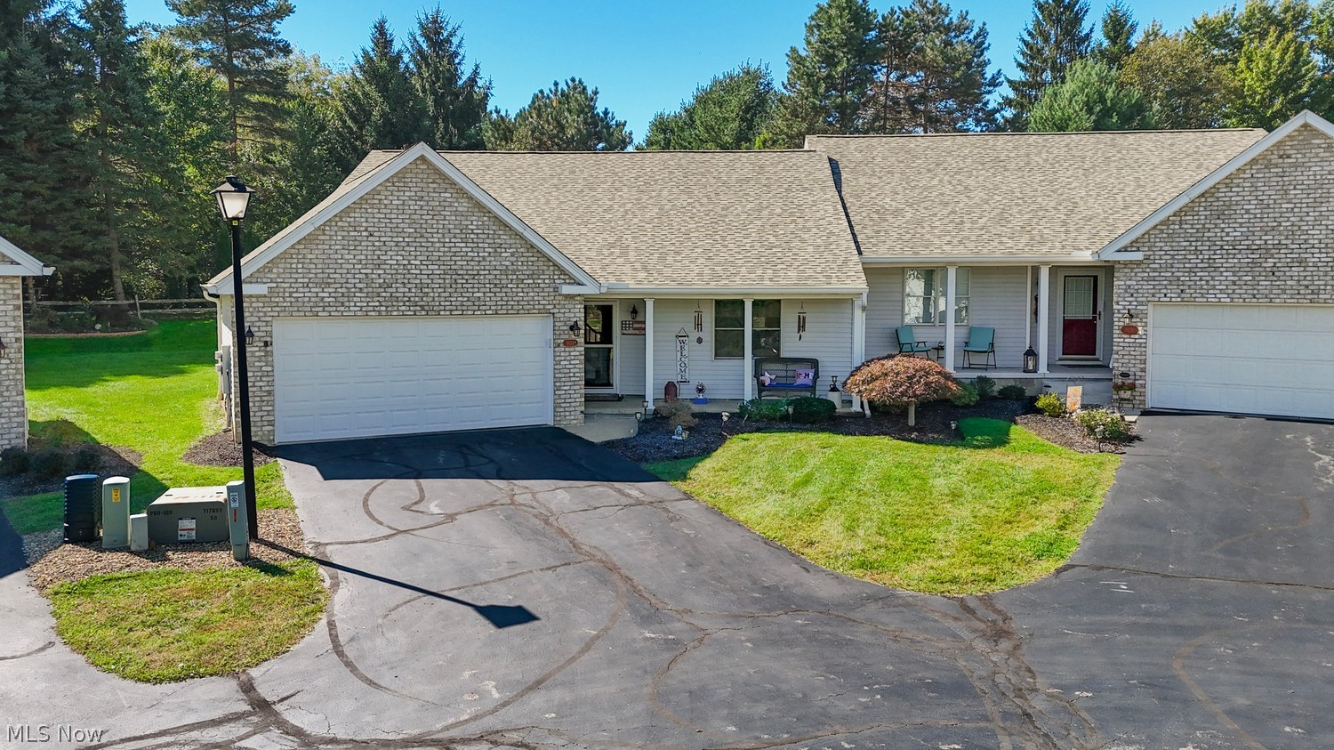 812 Woodfield Court Youngstown OH 44512