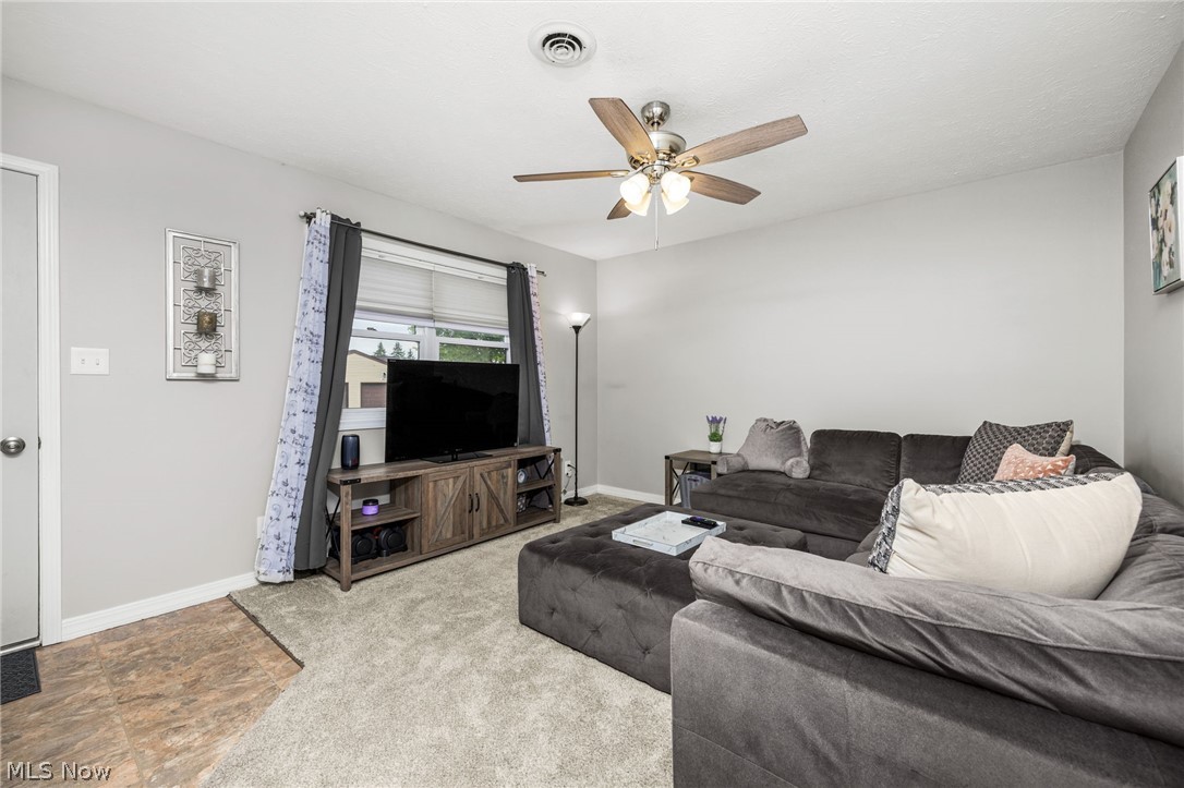 128 Royal Crest Drive Seville OH 44273