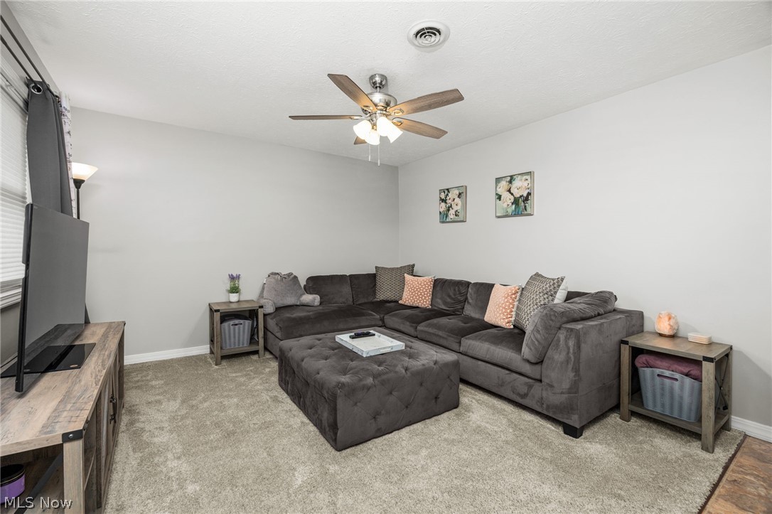 128 Royal Crest Drive Seville OH 44273