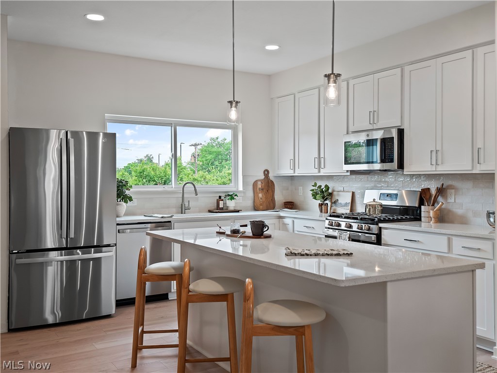 3274 Warren Road Cleveland OH 44111