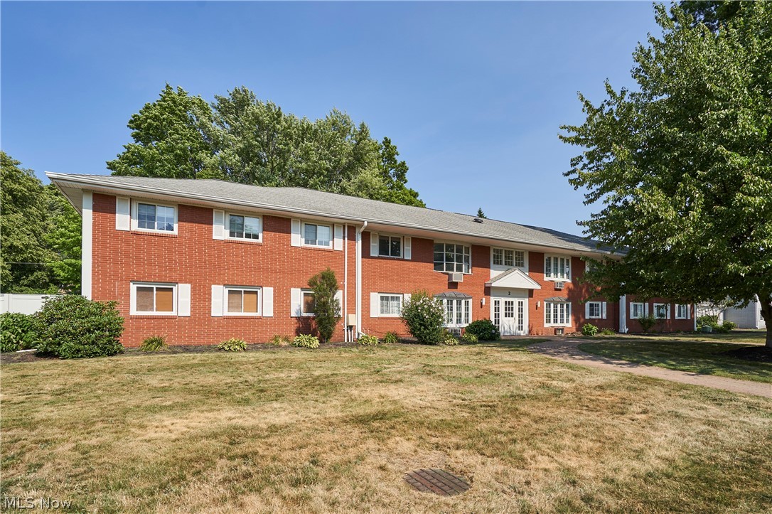 2 Meadowlawn Drive Mentor OH 44060