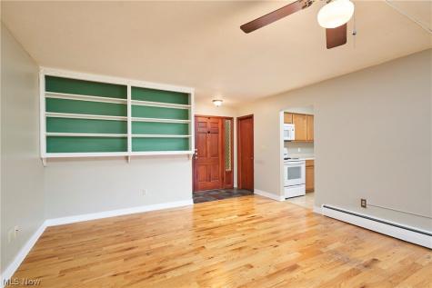2 Meadowlawn Drive Mentor OH 44060