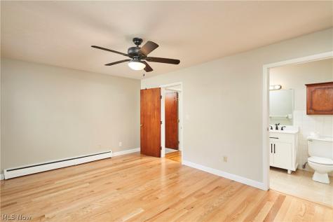 2 Meadowlawn Drive Mentor OH 44060