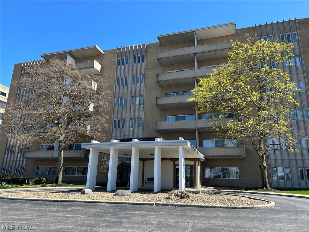 3167 Linden Road Rocky River OH 44116