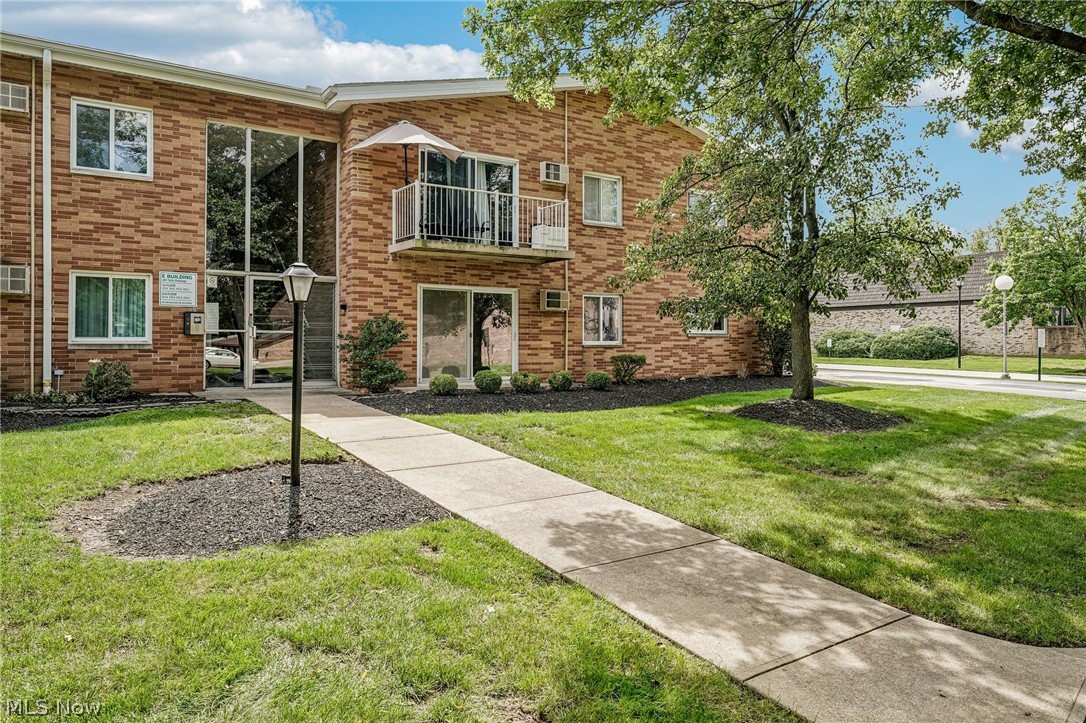 491 Tollis Parkway Broadview Heights OH 44147