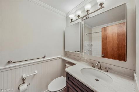 491 Tollis Parkway Broadview Heights OH 44147