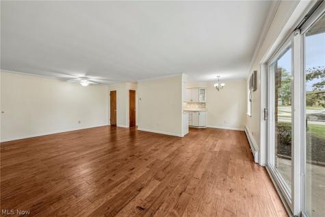 491 Tollis Parkway Broadview Heights OH 44147