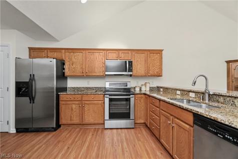 1302 Bridgewater Way N Mansfield OH 44906