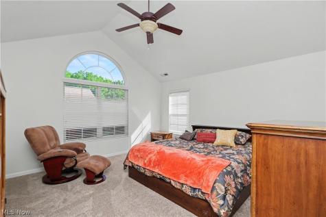 1302 Bridgewater Way N Mansfield OH 44906