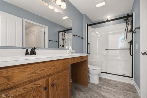 1302 Bridgewater Way N Mansfield OH 44906