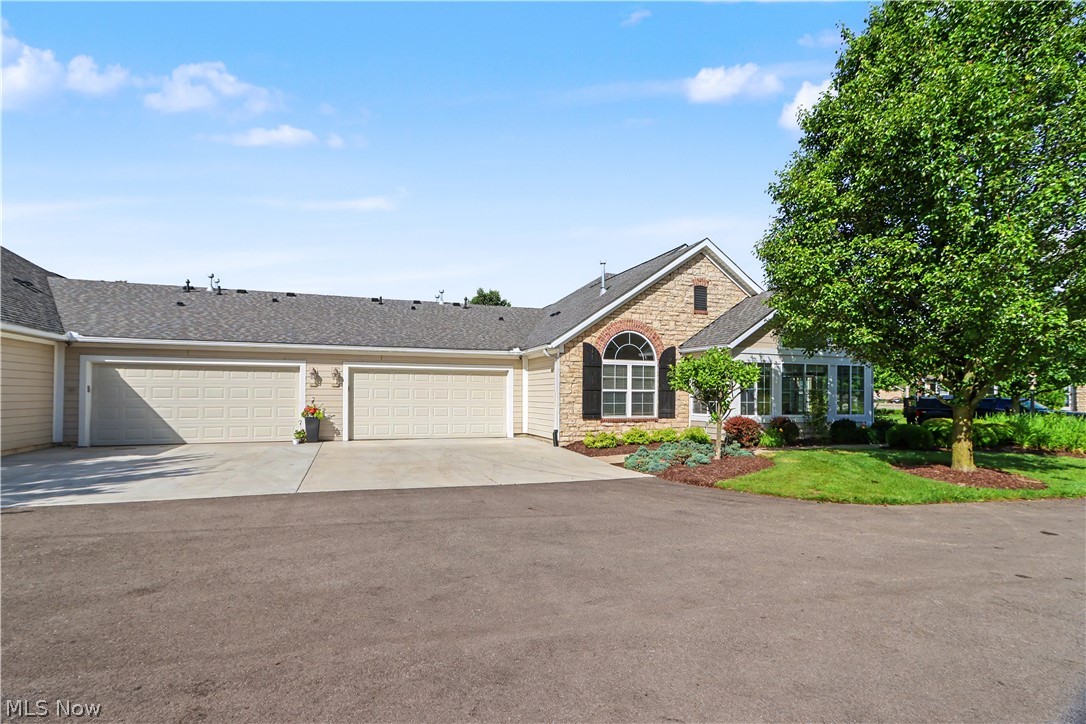 1302 Bridgewater Way N Mansfield OH 44906